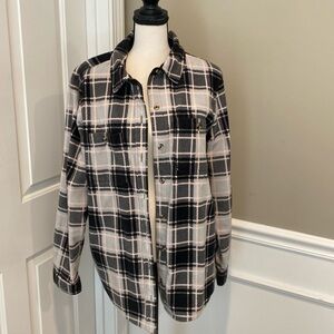 Like new gently worn Time and Tru size large fleece.